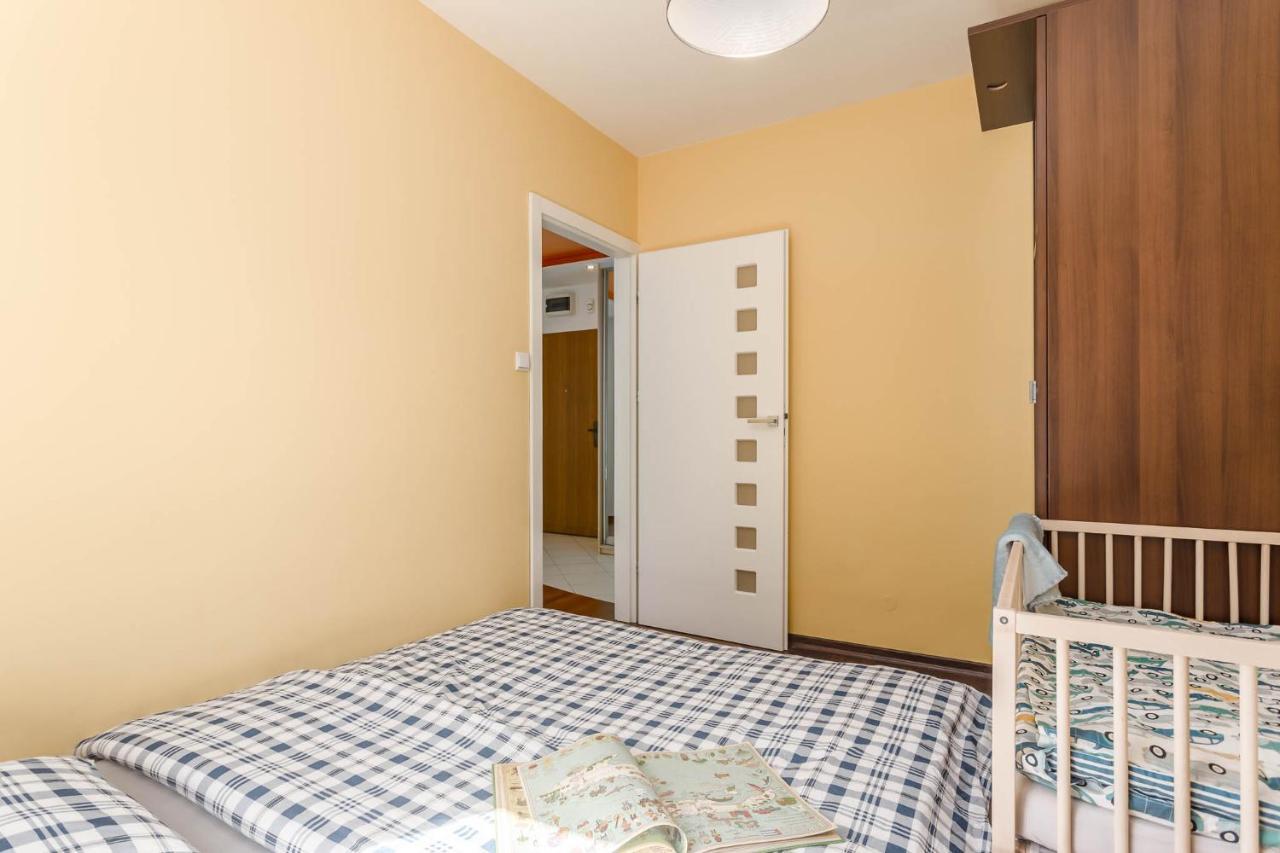 Chill Apartments Kabaty Family Warszawa Zewnętrze zdjęcie